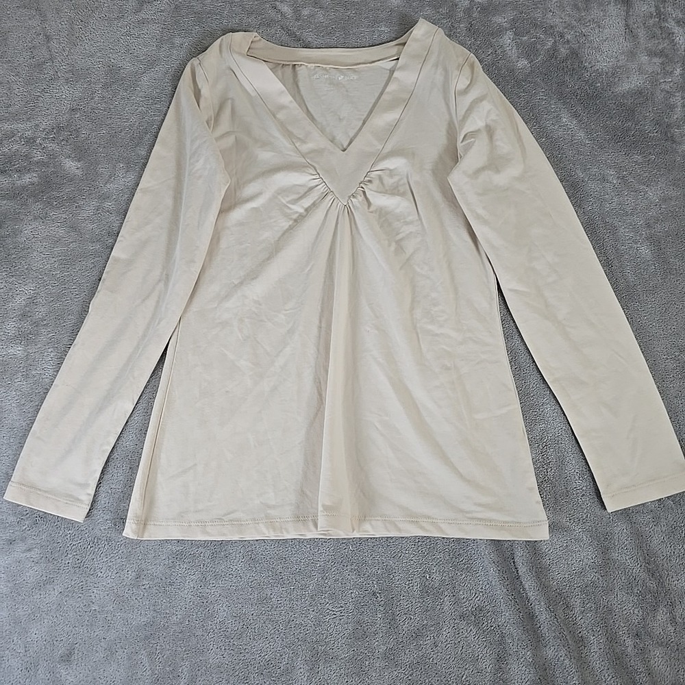 Fashion Bug Shirt Top Women Small Off White Long Sleeve V Neck Blouse Casual